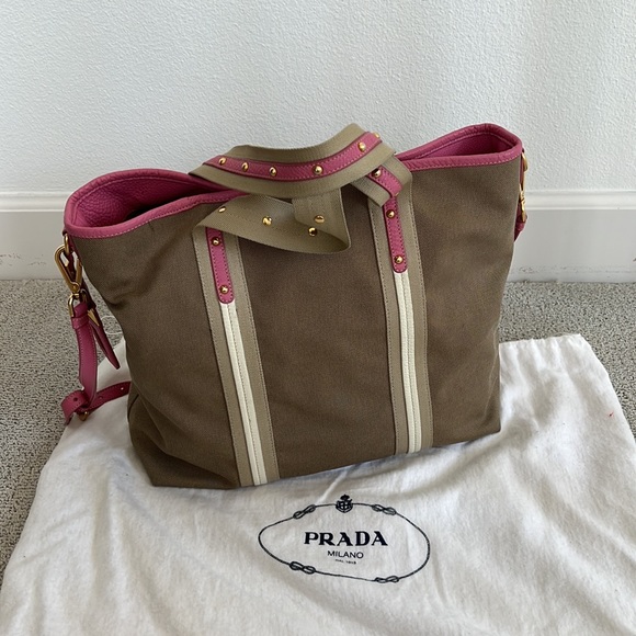 Prada shopping tote - Picture 2 of 7